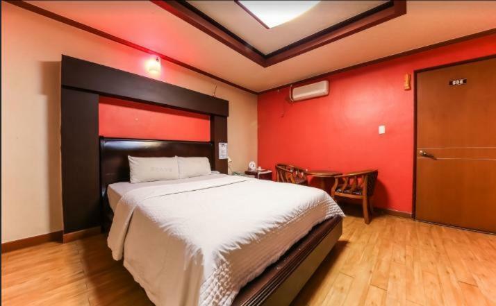 Prince Hotel Gwangju Metropolitan City Exterior foto